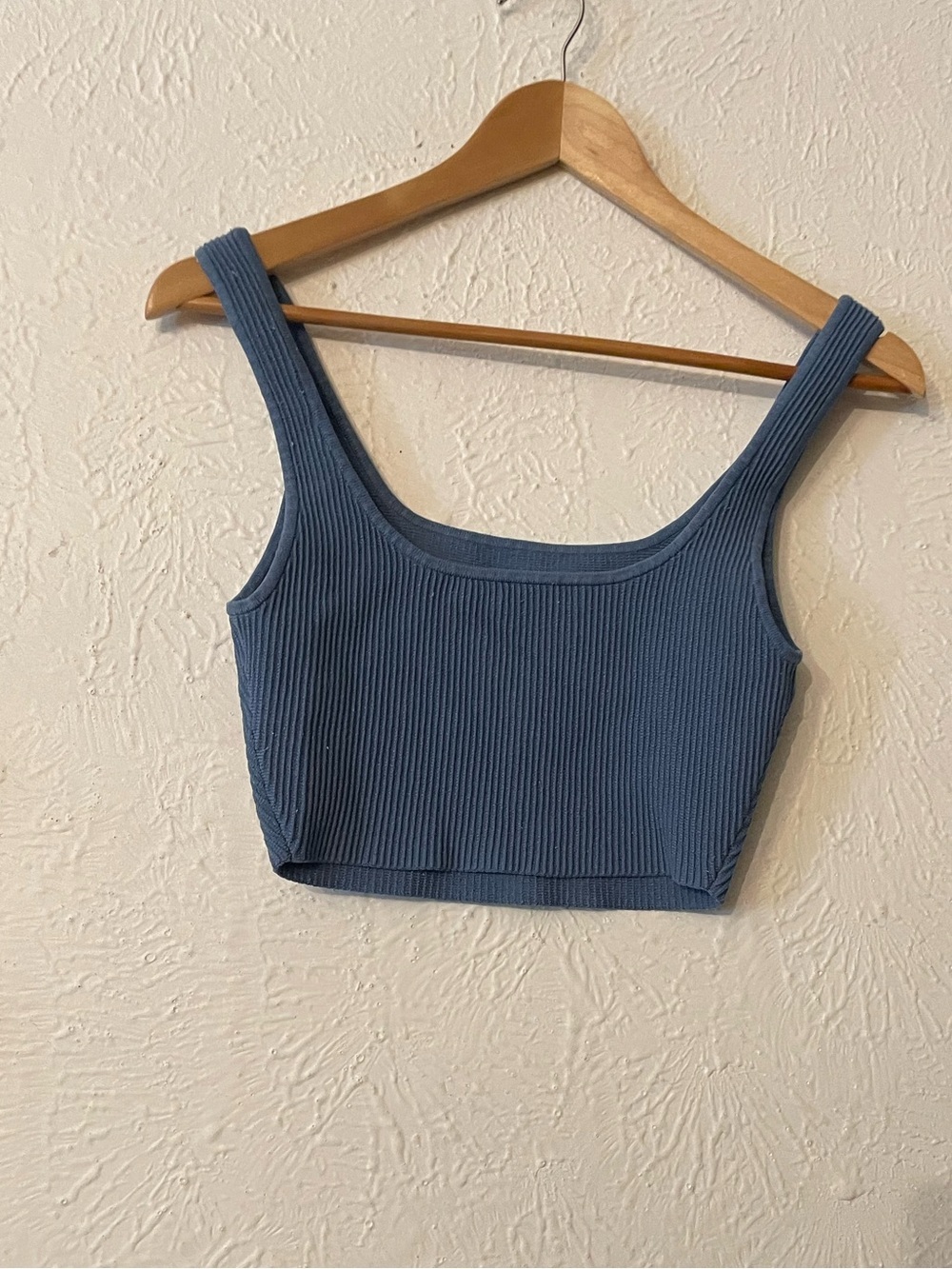Babaton Ribbed Square-Neck Crop Tank Blue Small - Picture 2 of 4